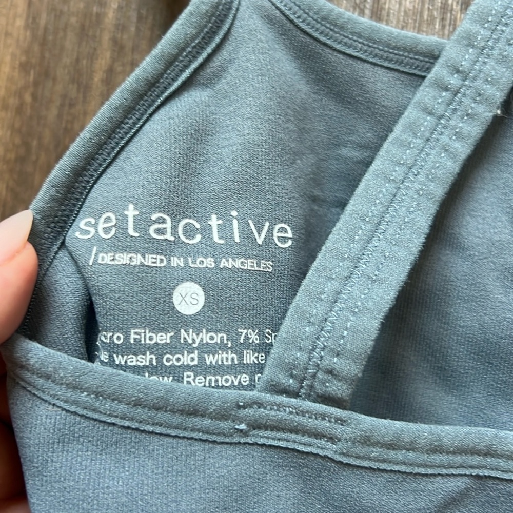 Set Active Sports Bra - Picture 4 of 4
